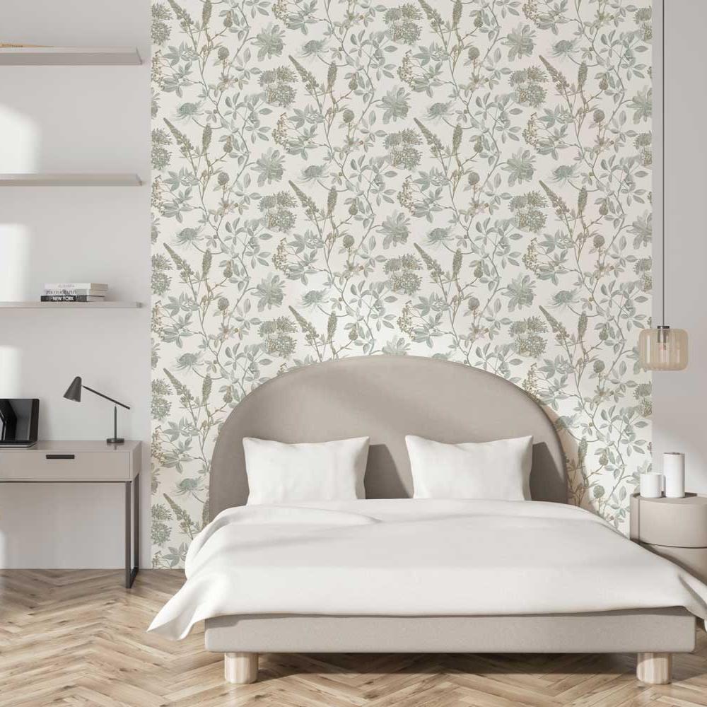 #color_green with ecru