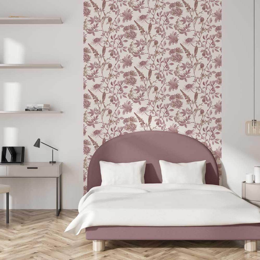 #color_red with ecru