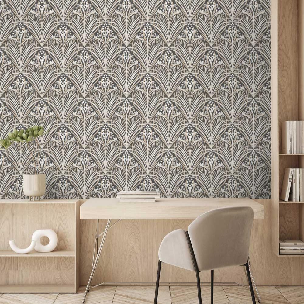 #color_black and beige